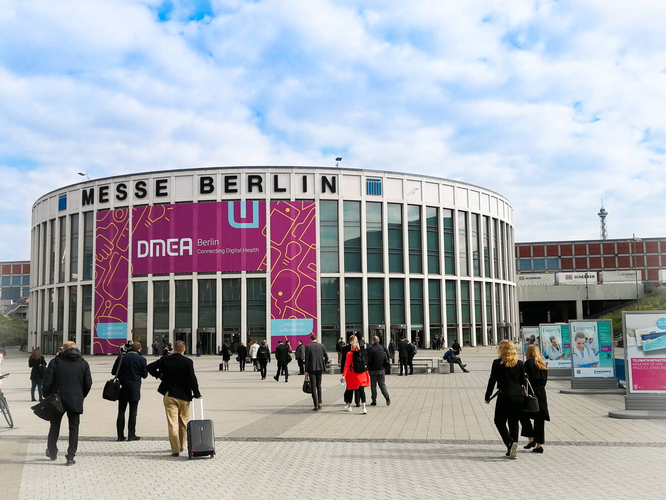 Eingang DMEA Messe 2022 in Berlin